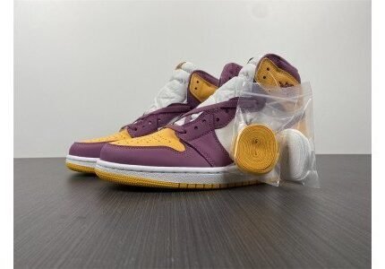 Air Jordan 1 High OG ?Brotherhood?